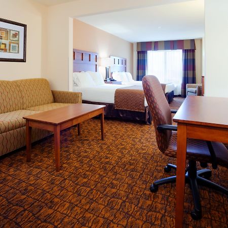 Holiday Inn Express Hotel & Suites Mount Airy By Ihg Room photo
