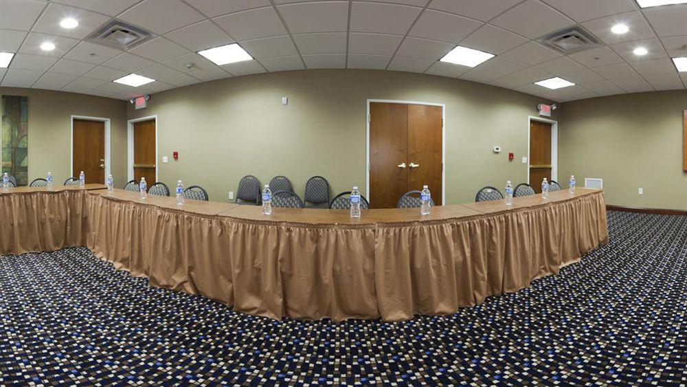 Holiday Inn Express Hotel & Suites Mount Airy By Ihg Exterior photo