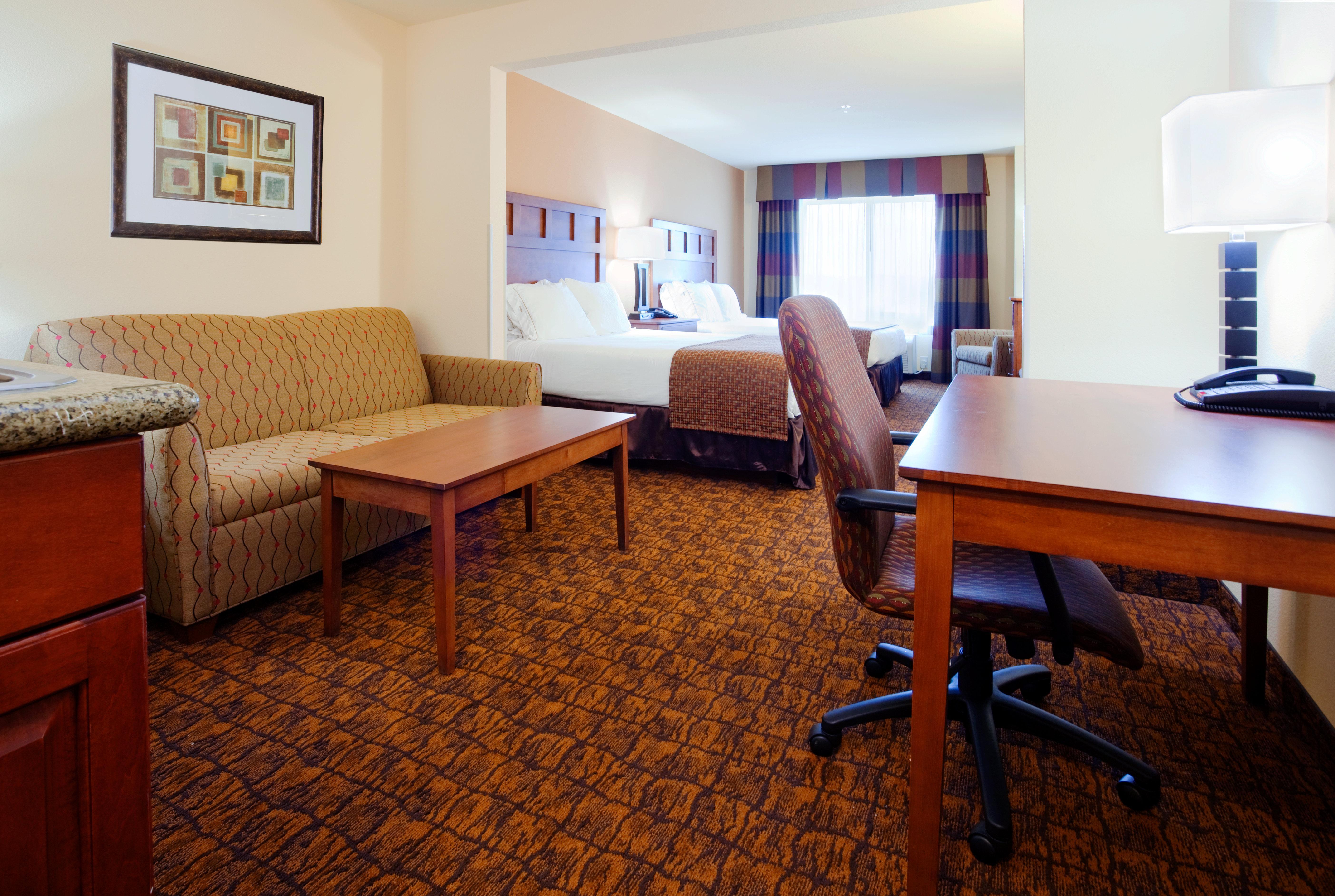 Holiday Inn Express Hotel & Suites Mount Airy By Ihg Room photo