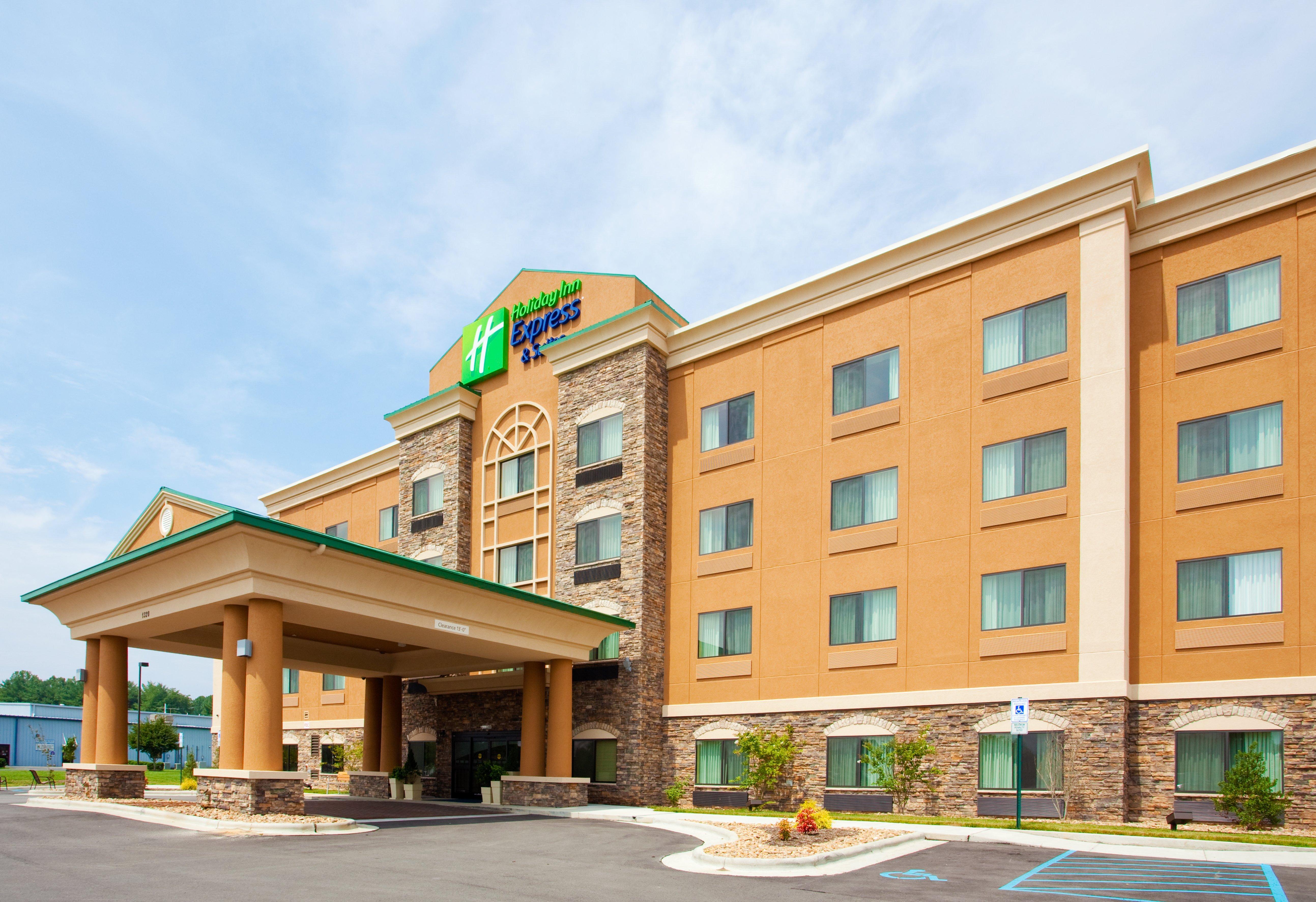 Holiday Inn Express Hotel & Suites Mount Airy By Ihg Exterior photo